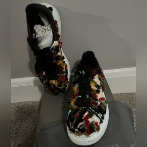 Alexander McQueen, unique shoe gently worn, comes with dust bag